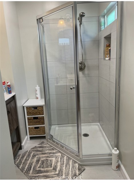 Detail Gallery Image 2 of 2 For 410 S Hillview, Los Angeles,  CA 90022 - 3 Beds | 2 Baths