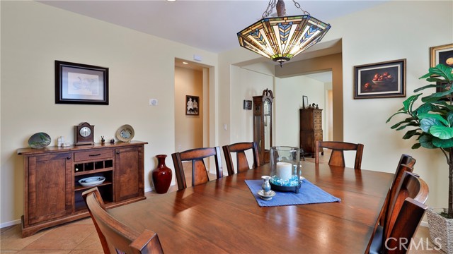 Detail Gallery Image 8 of 55 For 215 Furyk Way, Hemet,  CA 92545 - 2 Beds | 2 Baths
