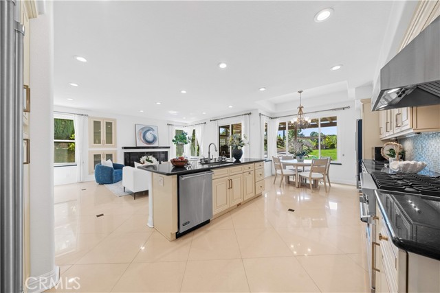 18178 Wellington Lane, Rowland Heights CA: https://media.crmls.org/medias/69f61521-59fc-41dd-8e72-867e80b443ba.jpg