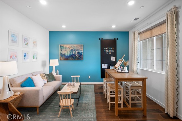 Image 3 of 42 For 4129 Daisy Lane