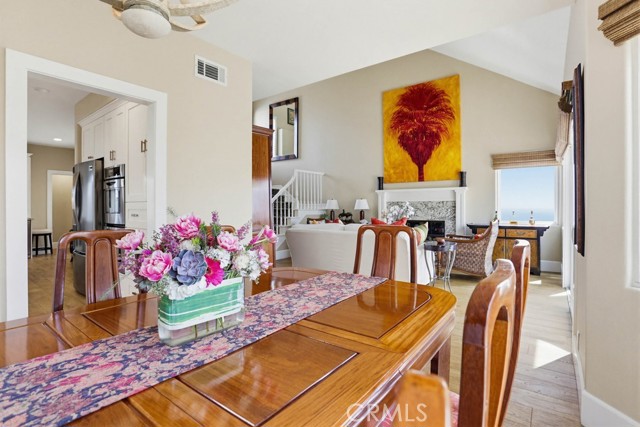 Detail Gallery Image 16 of 73 For 2661 Point Del Mar, Corona Del Mar,  CA 92625 - 4 Beds | 3/1 Baths