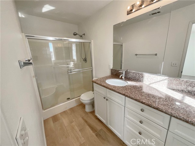 Detail Gallery Image 12 of 33 For 3247 Garden, Hawthorne,  CA 90250 - 3 Beds | 3 Baths