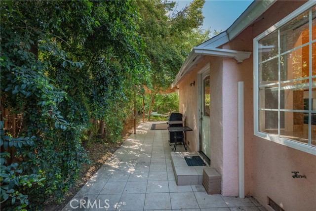 Detail Gallery Image 31 of 36 For 21904 Galvez, Woodland Hills,  CA 91364 - 3 Beds | 3/1 Baths
