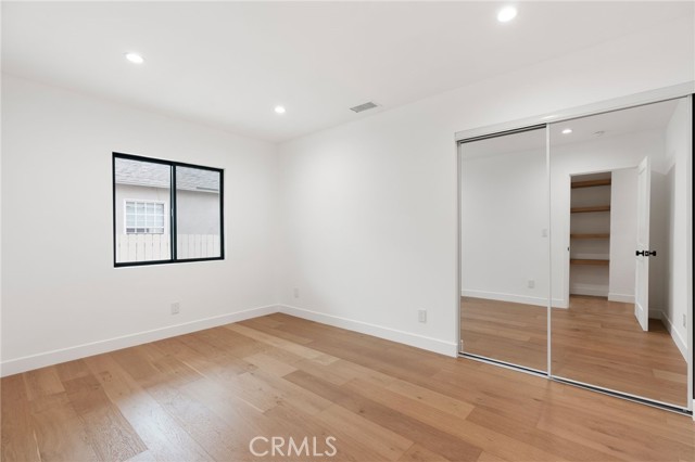 8334 Winsford Avenue, Los Angeles CA: https://media.crmls.org/medias/69f8111f-4c00-473d-a4ca-a7832fd6eaf3.jpg