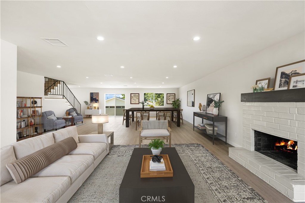 MLS #WS25154241 img 3