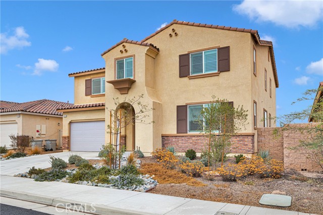 Detail Gallery Image 2 of 37 For 12940 Clear Creek St, Hesperia,  CA 92344 - 4 Beds | 3/1 Baths