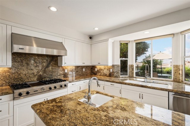 Detail Gallery Image 15 of 50 For 21 Vista Sole St, Dana Point,  CA 92629 - 4 Beds | 3/1 Baths