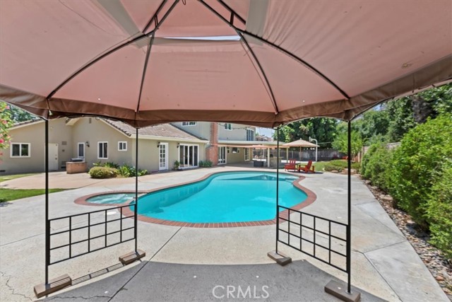 Image 64 of 67 For 6401 Percival Drive
