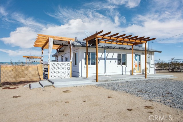 71522 Winters Road, 29 Palms CA: https://media.crmls.org/medias/69f9dd08-18c9-46e2-8b3d-9aeee38791cb.jpg