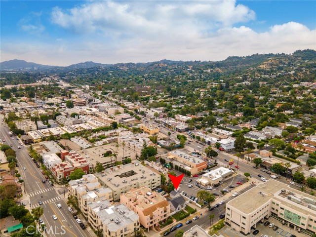 Detail Gallery Image 20 of 51 For 4326 Colbath Ave, Sherman Oaks,  CA 91423 - 2 Beds | 2 Baths