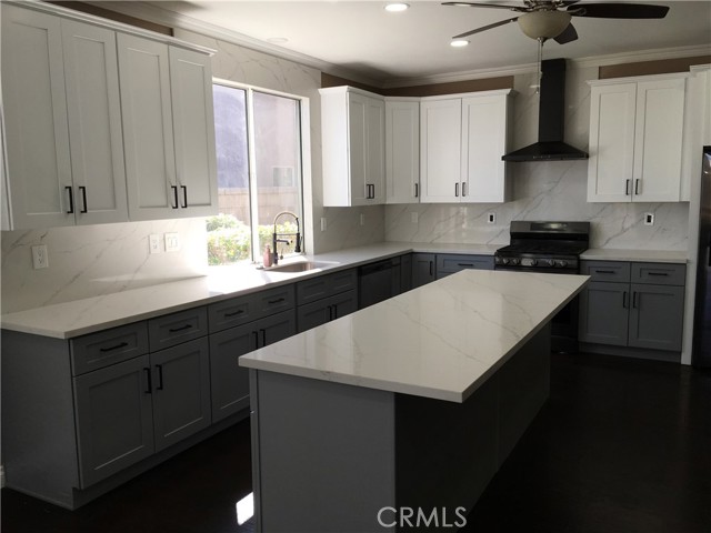 Detail Gallery Image 10 of 51 For 609 Raphael Dr, Corona,  CA 92882 - 4 Beds | 2/1 Baths