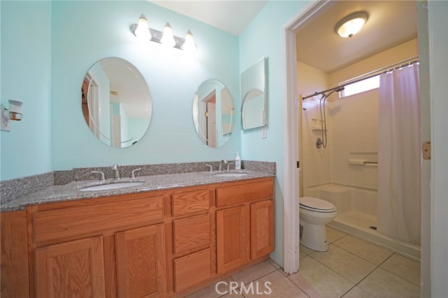 Detail Gallery Image 17 of 31 For 15645 Cobalt St, Sylmar,  CA 91342 - 3 Beds | 2 Baths