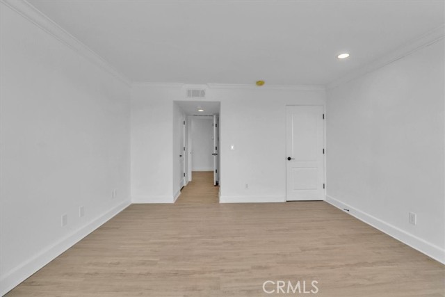 390 S Sepulveda Boulevard, Brentwood CA: https://media.crmls.org/medias/69fe8159-9e7b-4df2-8d84-c3e5a9487356.jpg