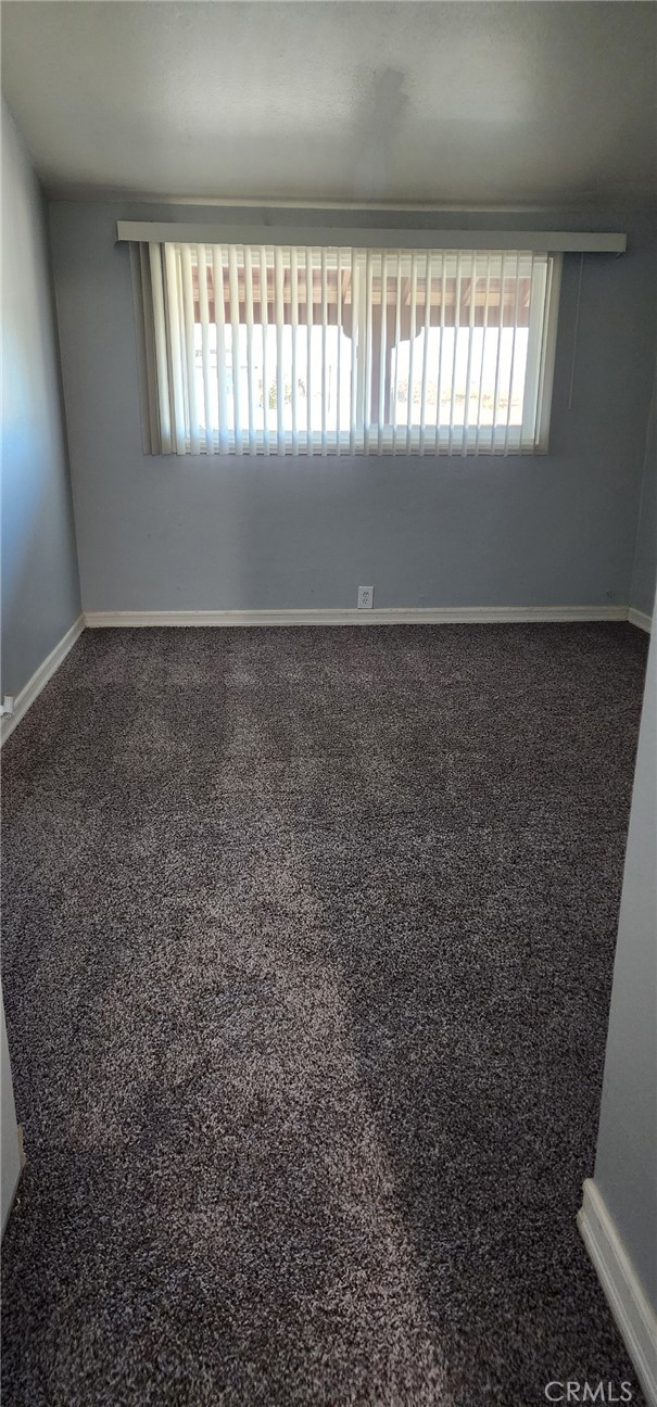 201 W Williams Street, Barstow CA: https://media.crmls.org/medias/69fed5f7-0c46-4c37-b021-a31a115bd2f7.jpg