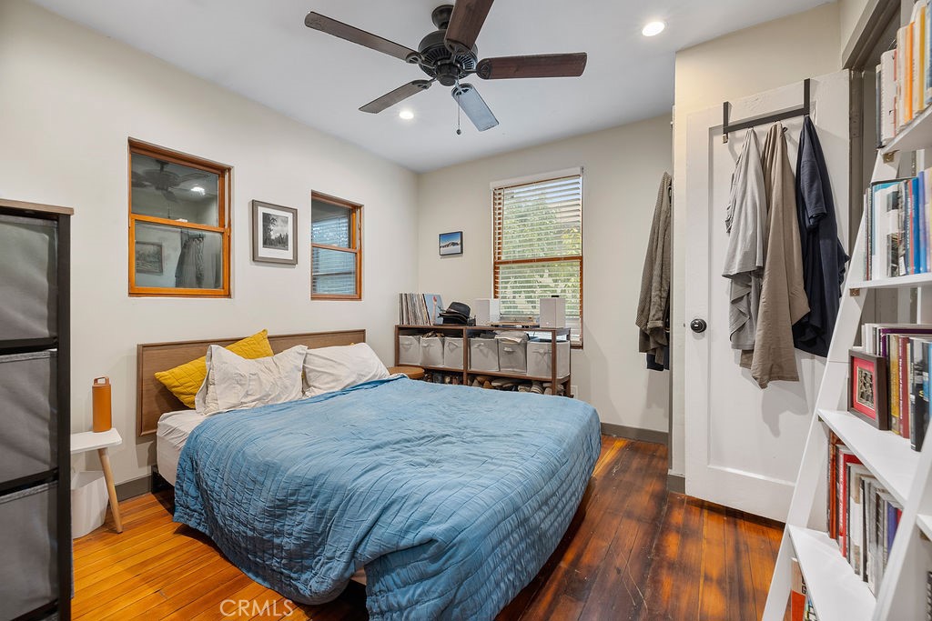 MLS #SR25244494 image #12