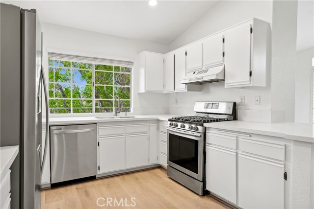 Front Image Thumbnail for CROC25276605