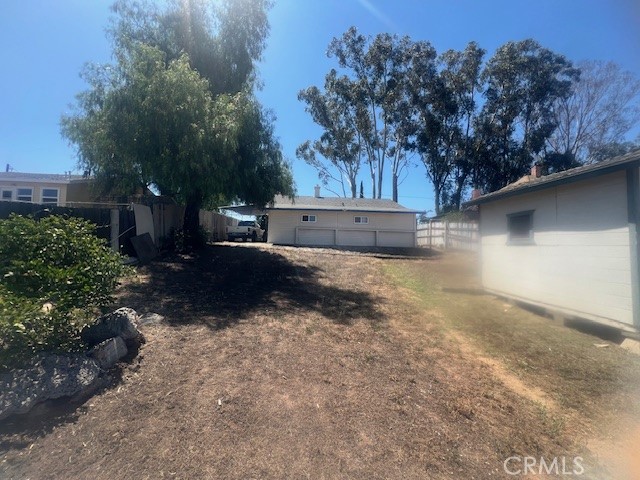 923 B Street, Ramona CA: https://media.crmls.org/medias/6a00e783-dab0-4a9f-8ed2-e1d6dbeaf215.jpg