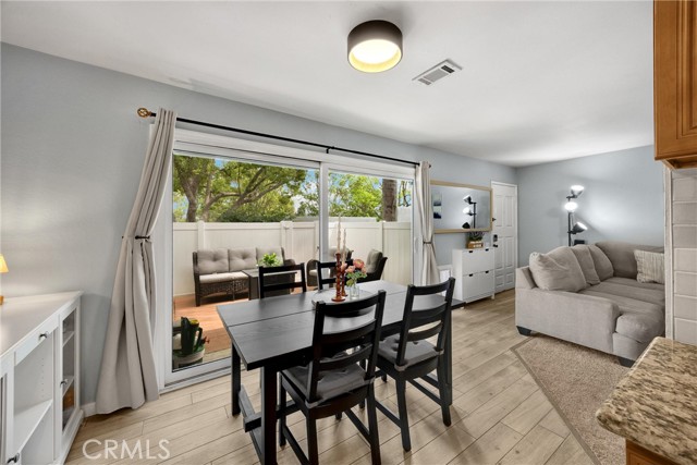 Detail Gallery Image 11 of 42 For 20276 Greenhill Lane #62,  Yorba Linda,  CA 92886 - 2 Beds | 1/1 Baths