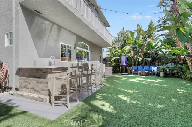 Detail Gallery Image 21 of 62 For 707 N Prospect Ave, Redondo Beach,  CA 90277 - 5 Beds | 4/1 Baths