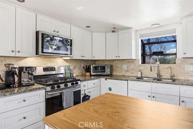 Detail Gallery Image 10 of 35 For 5201 Juarez, Atascadero,  CA 93422 - 3 Beds | 2 Baths