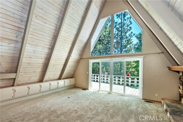 Detail Gallery Image 10 of 58 For 27760 Alpen Dr, Lake Arrowhead,  CA 92352 - 4 Beds | 3/1 Baths