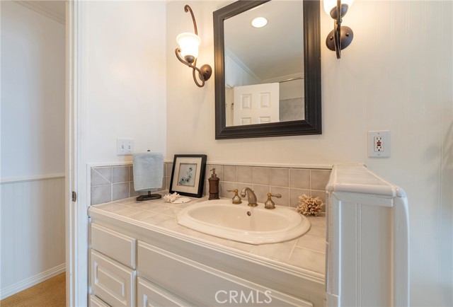 Detail Gallery Image 35 of 46 For 2175 Baleria Dr, San Pedro,  CA 90732 - 4 Beds | 2 Baths