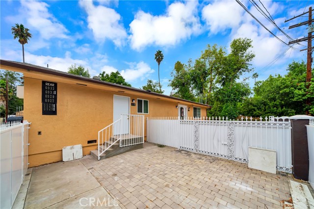 Detail Gallery Image 11 of 13 For 6931 3/4 Amigo Ave, Reseda,  CA 91335 - 0 Beds | 1 Baths