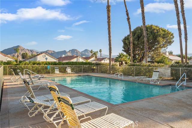 Detail Gallery Image 43 of 51 For 43791 Calle Las Brisas, Palm Desert,  CA 92211 - 2 Beds | 2/1 Baths