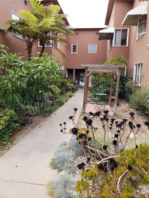 Detail Gallery Image 21 of 31 For 330 Chestnut Ave #6,  Long Beach,  CA 90802 - 1 Beds | 1 Baths