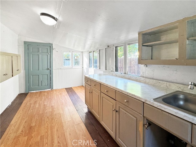 Detail Gallery Image 11 of 20 For 374 E 23rd St, Chico,  CA 95928 - 2 Beds | 1 Baths