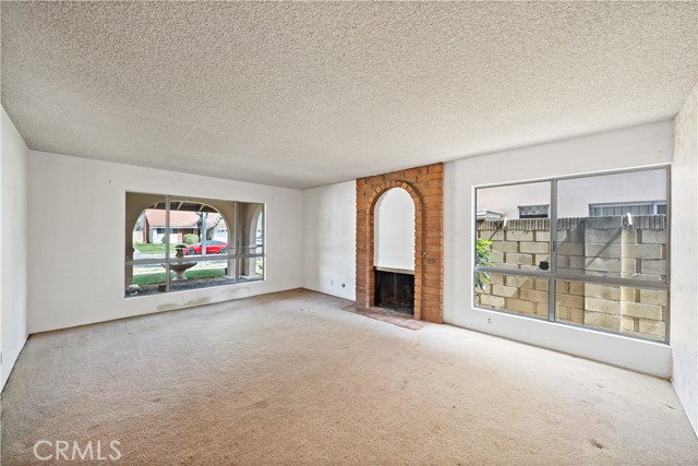 Detail Gallery Image 5 of 43 For 12004 Hart St, Cerritos,  CA 90703 - 5 Beds | 2 Baths