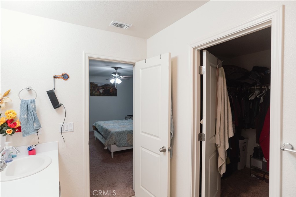 https://media.crmls.org/medias/6a0a49a4-bfb9-443c-baab-25d6cac85dea.jpg?preset=X-Large