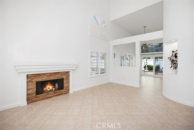 15 Havre Court, Lake Forest CA: https://media.crmls.org/medias/6a0a57ef-e928-4267-bb68-08be5e507b36.jpg