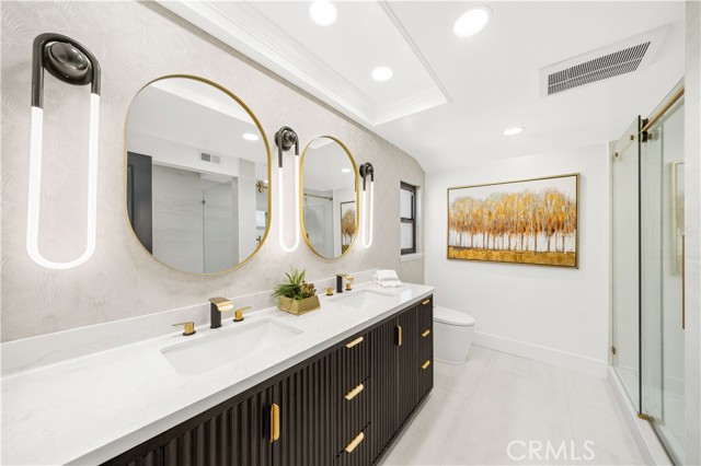 25011 Mammoth Circle, Lake Forest CA: https://media.crmls.org/medias/6a0a6675-edfb-409a-8f8c-f669b63fab9b.jpg