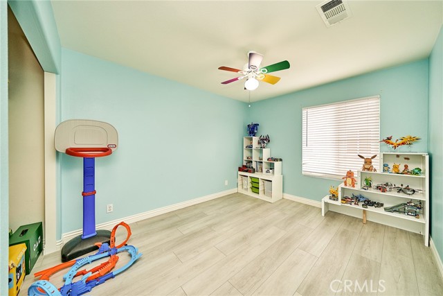 12573 Montaivo Lane, Eastvale CA: https://media.crmls.org/medias/6a0d3c45-12a0-48b6-be0f-eb3c1bac40c4.jpg