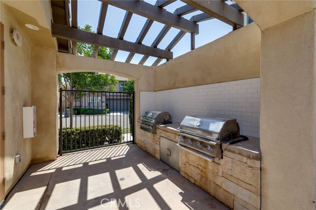 13855 Clearwater Avenue, Chino CA: https://media.crmls.org/medias/6a0de19e-9f48-490f-9a8c-9cb8bb6c0c4c.jpg