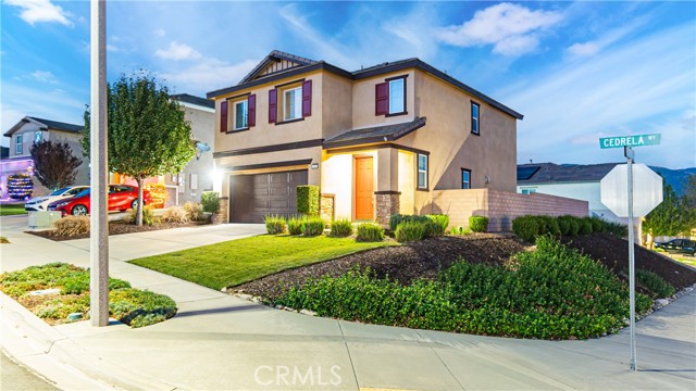 Detail Gallery Image 1 of 39 For 17613 Cedrela Way, San Bernardino,  CA 92407 - 4 Beds | 2/1 Baths