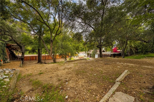 1559 Diamond Avenue, South Pasadena CA: https://media.crmls.org/medias/6a0ec9d2-2449-455d-b06f-d9adf470a10c.jpg