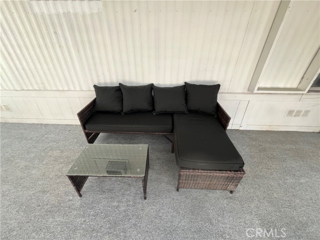 3700 Buchanan Street, Riverside CA: https://media.crmls.org/medias/6a1047a6-8975-4961-9549-cadf4e9c949f.jpg