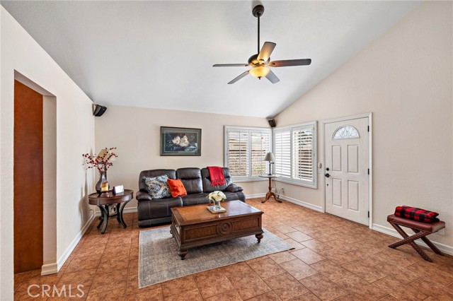 Detail Gallery Image 12 of 40 For 27271 Pinocha, Mission Viejo,  CA 92692 - 3 Beds | 2 Baths