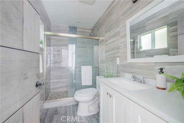 6436 Day Street, Tujunga CA: https://media.crmls.org/medias/6a10e947-5c0d-4ccf-933d-bbfb3a2cce97.jpg