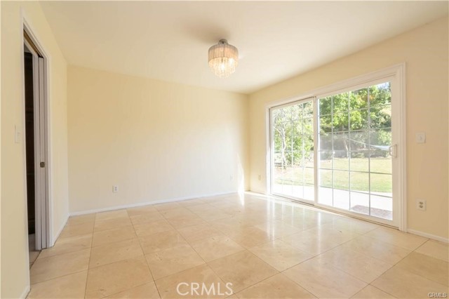 Detail Gallery Image 5 of 23 For 18731 Dylan St, Porter Ranch,  CA 91326 - 4 Beds | 2/1 Baths