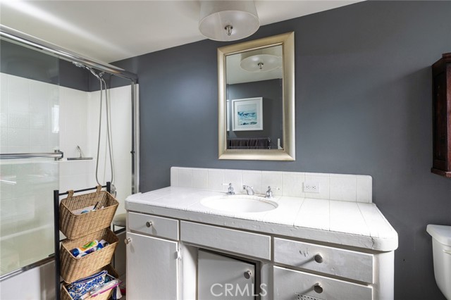 Detail Gallery Image 11 of 17 For 120 via Undine, Newport Beach,  CA 92663 - 3 Beds | 2 Baths