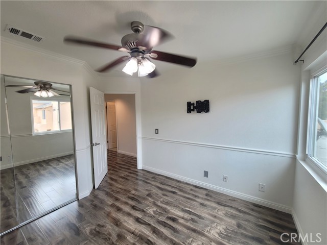 11076 Sharp Avenue, Mission Hills (San Fernando) CA: https://media.crmls.org/medias/6a11d449-c8f2-4cc8-9e21-407a71431878.jpg