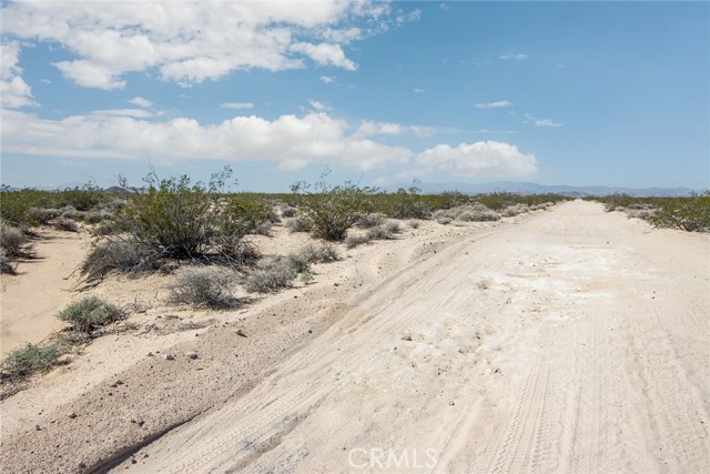 0 Brants Cross Road, Joshua Tree CA: https://media.crmls.org/medias/6a124e8d-7c5c-4ddd-974a-122cad244483.jpg