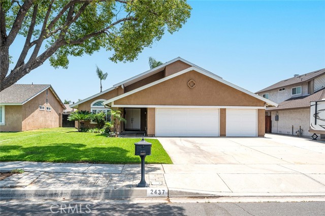 Detail Gallery Image 1 of 1 For 2437 S Mildred Pl, Ontario,  CA 91761 - 4 Beds | 2 Baths