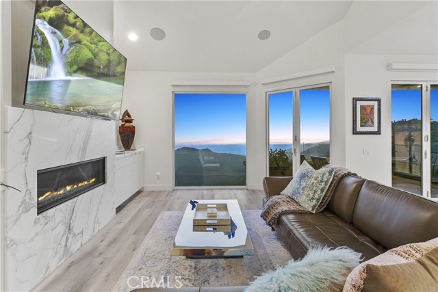 23 Saint Maxime, Laguna Niguel CA: https://media.crmls.org/medias/6a131cae-dadb-450d-8140-740867402150.jpg