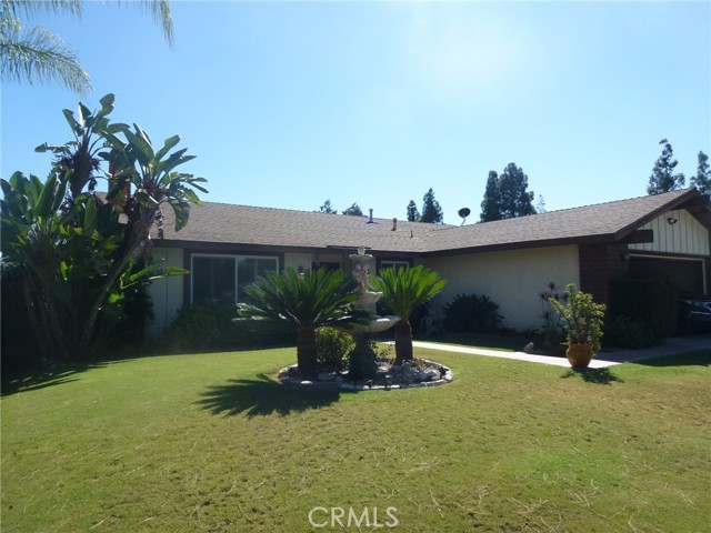 MLS# IV23193840