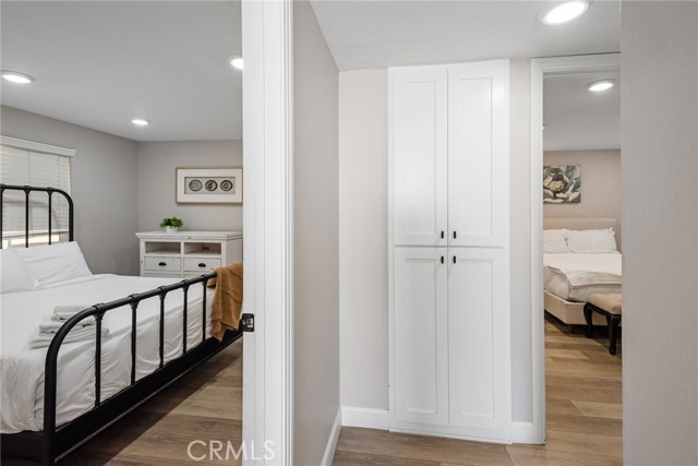 2208 The Strand, Manhattan Beach CA: https://media.crmls.org/medias/6a13eeaf-504c-447a-b5d1-31a27c56e4c6.jpg