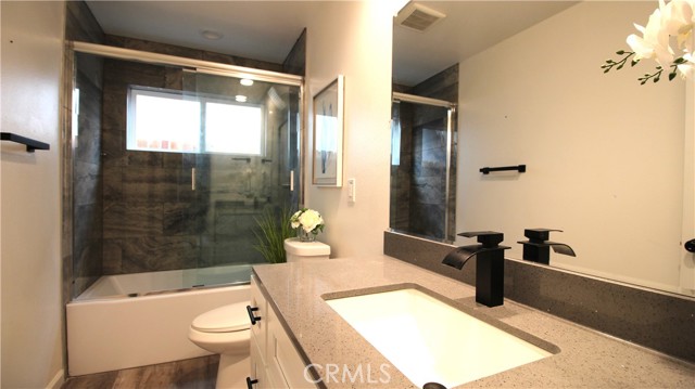 16700 Joy Street, Lake Elsinore CA: https://media.crmls.org/medias/6a151525-ad33-47d3-8092-746cdcea9481.jpg